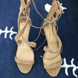 Banana Republic Tan Ankle Tie Heels
